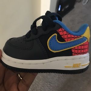 Infant Nike shoes